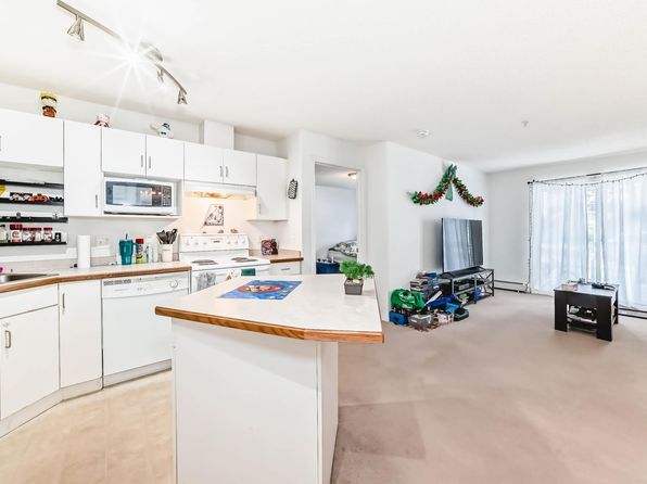 16221 95th St NW #112, Edmonton, AB T5Z 3V3