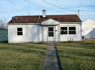 215 Lyndhurst Dr, Piqua, OH 45356