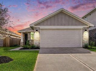 4401 W Bayou Maison Cir, Dickinson, TX 77539