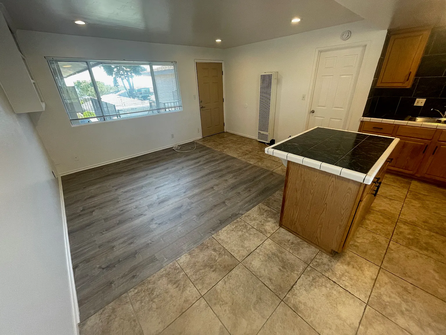 1 bed, 600 sqft, $2,850 — Photo 3