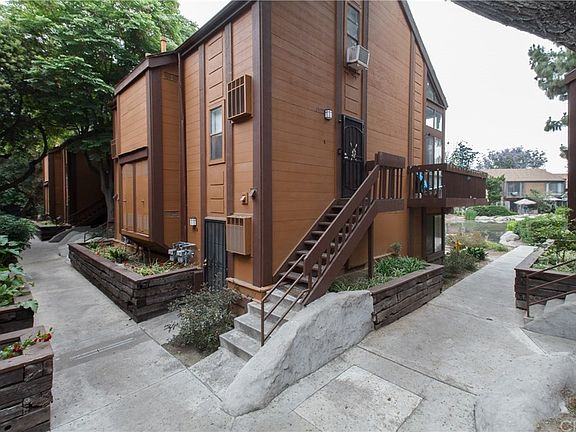 2nd image of 13974 Edgewater Dr #115