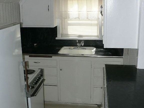 4th image of 523 W Taylor Ave APT 4