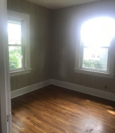 4th image of 3316 Arline Ave