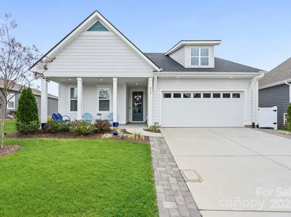 864 Black Beard Dr, Denver, NC 28037