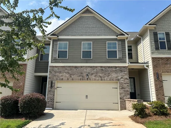 3685 Prospect Point Dr, Oakwood, GA 30566