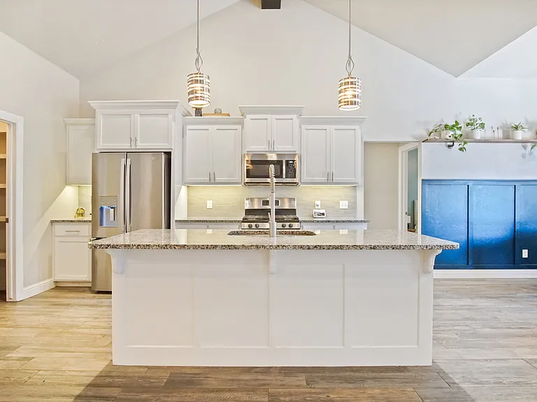 10004 Glover River Dr — Photo 12
