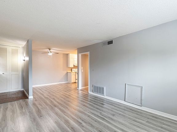 5th image of 1309 E 21st St APT 104