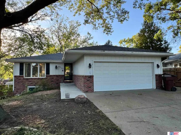 4711 Lonewood Cir, Lincoln, NE 68516