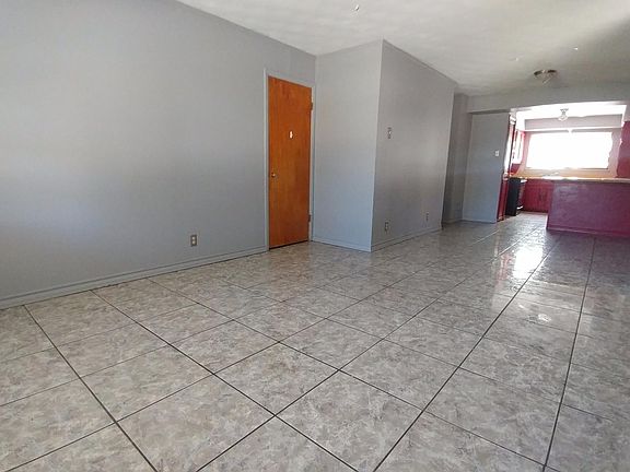 2nd image of 3506 Princeton Dr