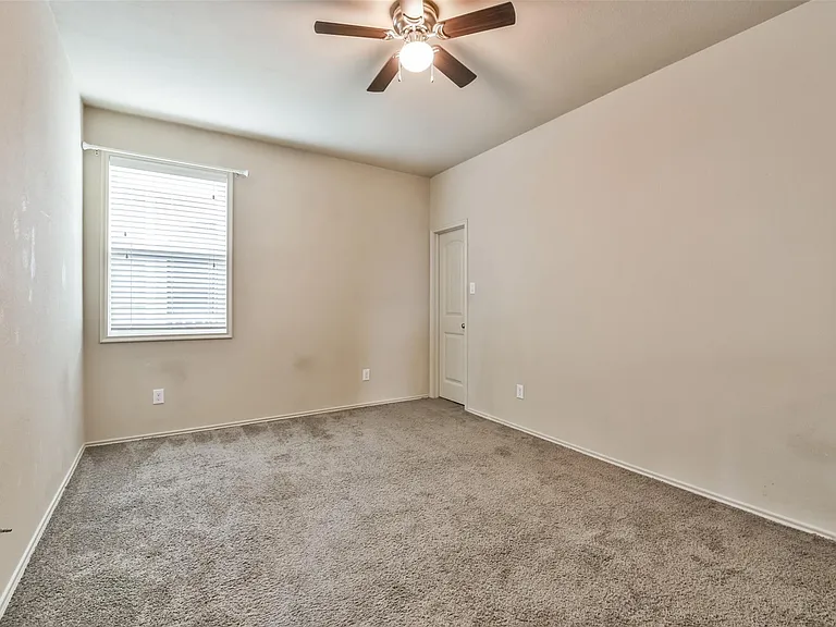 18226 Chianti Ridge Dr — Photo 22