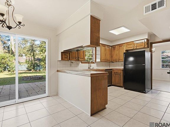 2nd image of 455 Corby Dr