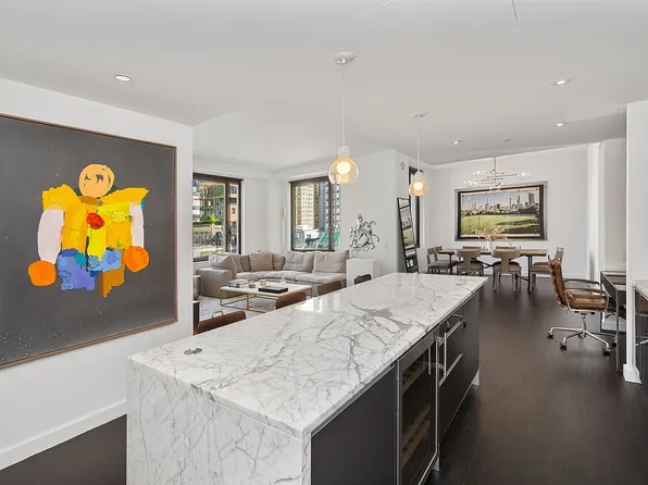 85 W Broadway #10S, New York, NY 10007