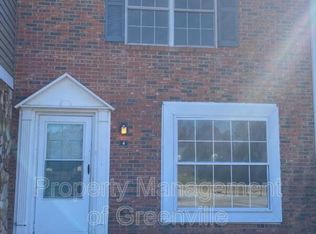 4 Birchview St, Taylors, SC 29687