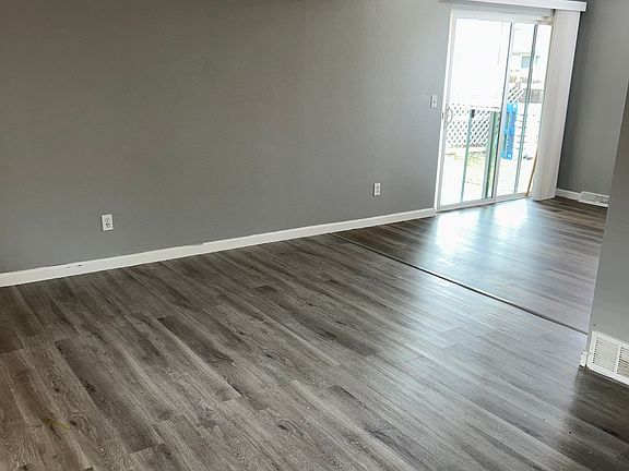 3rd image of 3643 W 90th Ave