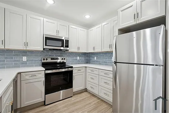 2553 S Dewey St #1 — Photo 4