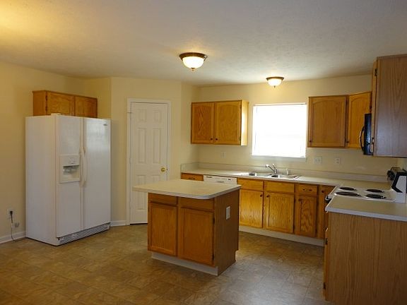 4th image of 7582 Purplecress Dr