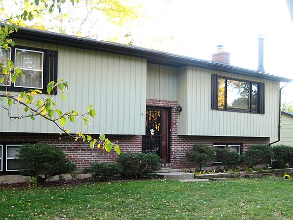 2nd image of 23203 W Lone Tree Ln