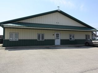 106 E Parker St, Gardner, IL 60424