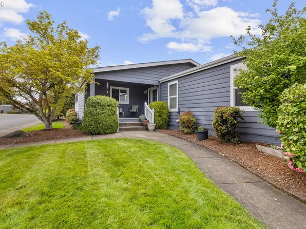 658 S 57th St Space 14, Springfield, OR 97478