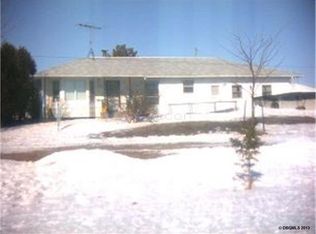 13225 Potter Hill Rd, Durango, IA 52039