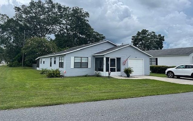 1st image of 109 SE Jenese Way