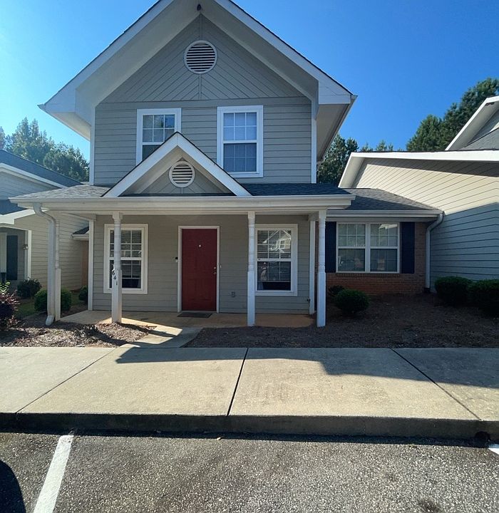 1st image of 641 Bear Dr