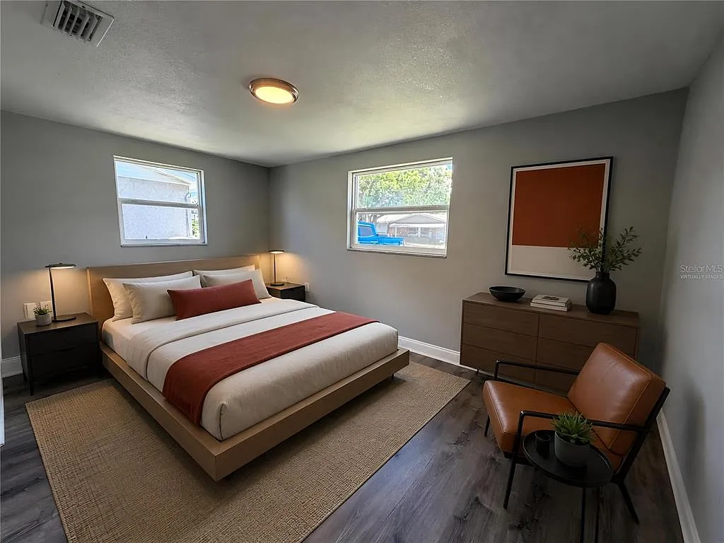 3 bed, 2.0 bath, 936 sqft, $2,000 — Photo 4