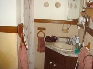 56 Dairy Rd, Charleroi, PA 15022