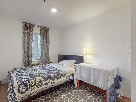 4th image of 58-11 43rd Avenue #1A