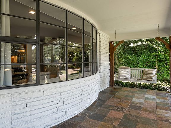 4th image of 3112 Whispering Pines Cir