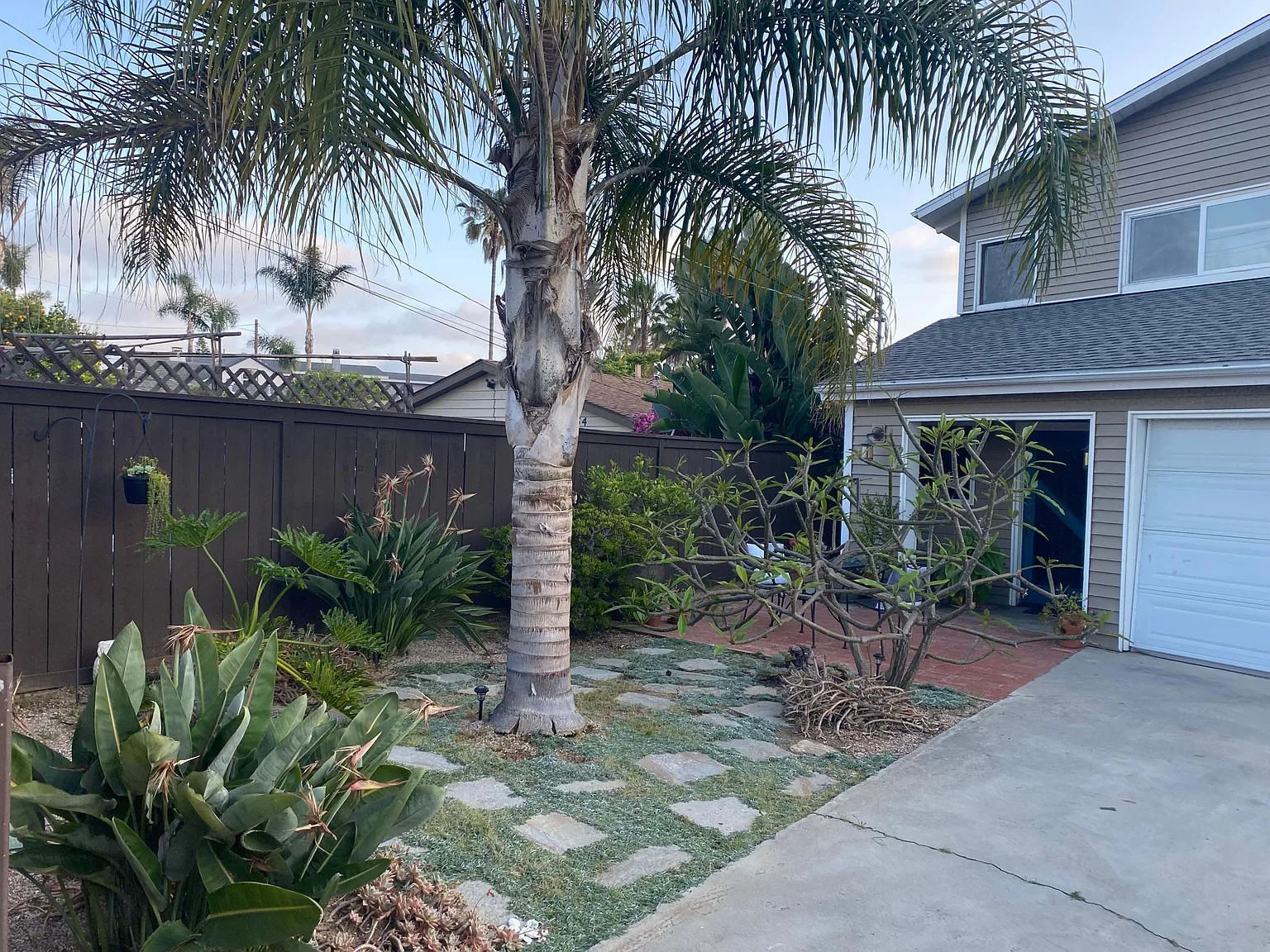 2 bed, 1500 sqft, $5,900 — Photo 3