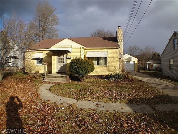 2nd image of 3268 Clyde Park Ave SW