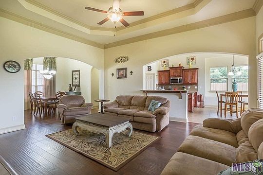 2nd image of 14110 Creek Vista Dr