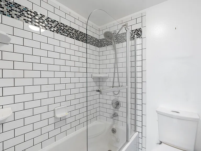 2879 Shadow Creek Dr #305-B — Photo 10