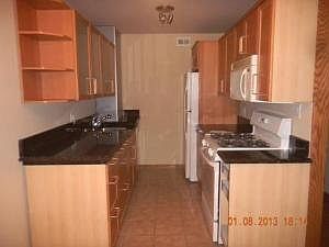 5th image of 1505 N Windsor Dr APT 105