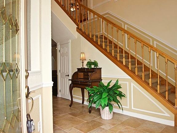 3rd image of 232 Fairway Pointe Cir