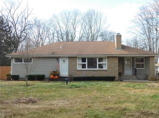 1037 Chopmist Hill Rd, Scituate, RI 02857