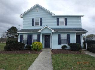 1510 Hollow Dr #B, Greenville, NC 27858