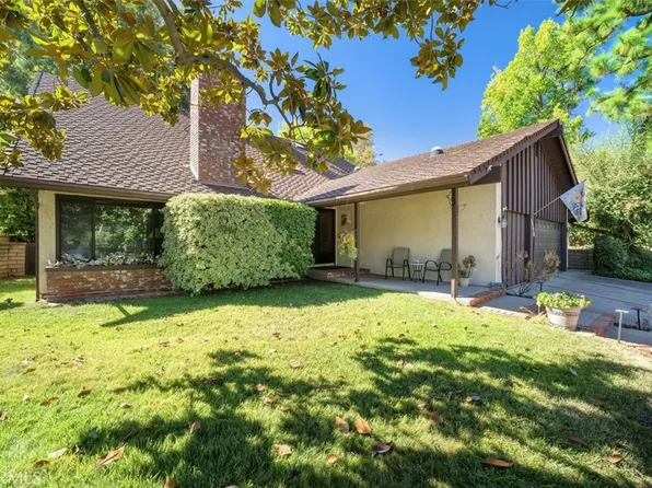 24020 Avenida Crescenta, Santa Clarita, CA 91355