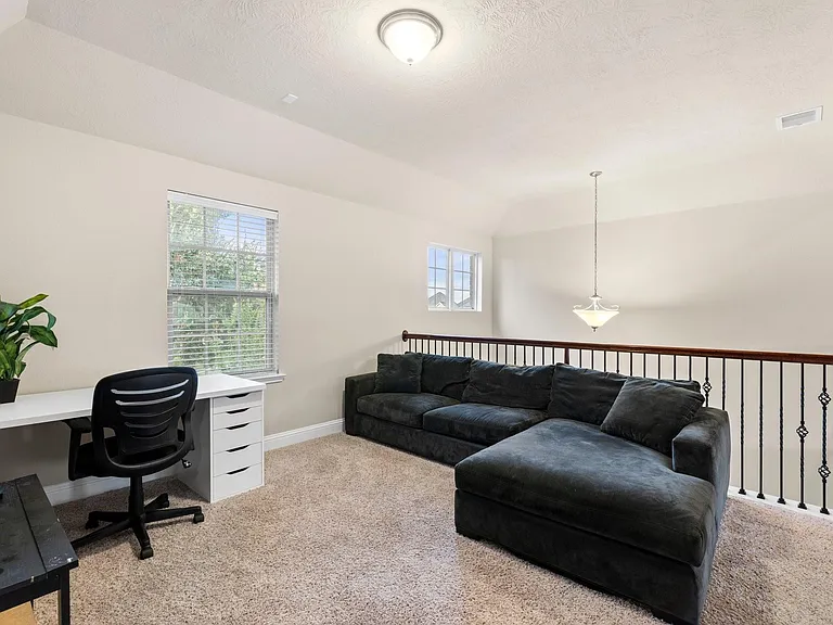 25915 Lockspur Ct — Photo 36