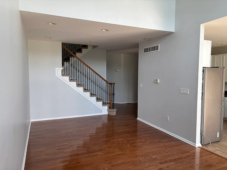 173 Westbrook Dr — Photo 12