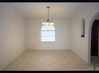 4426 Bayliss St, San Antonio, TX 78233