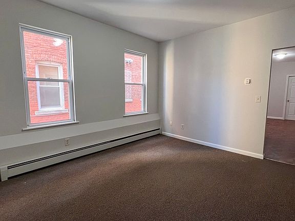 3rd image of 154-156 Westland St #1W
