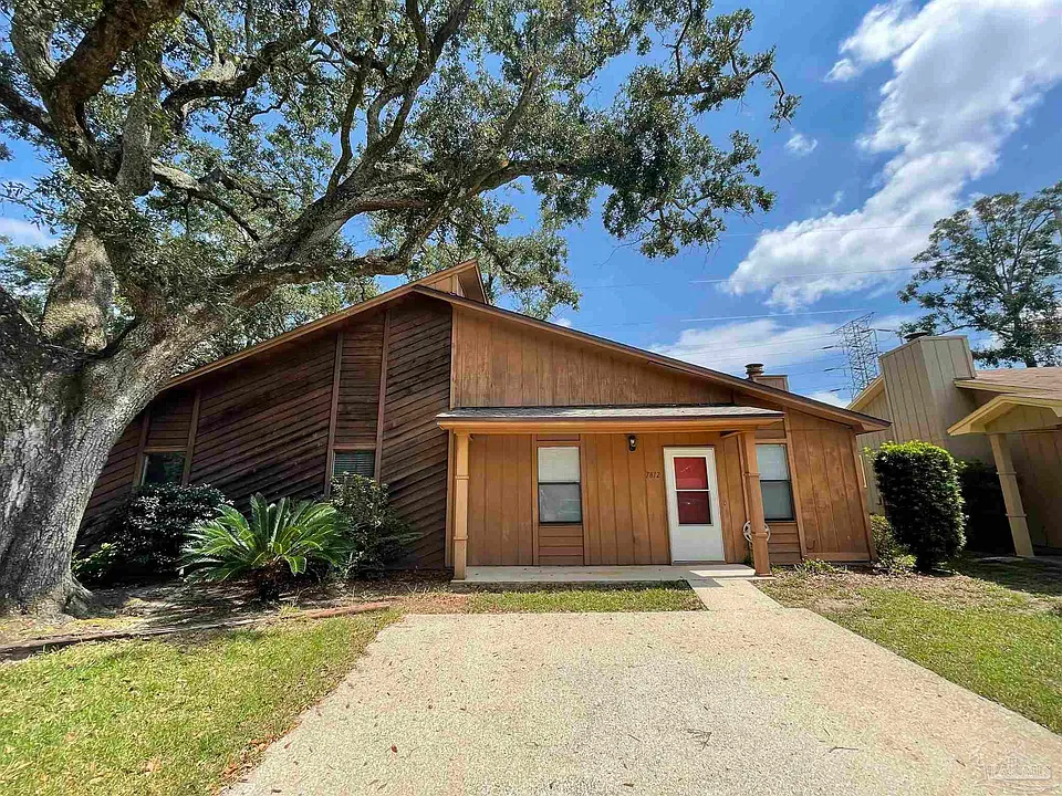 7812 Deborah Dr