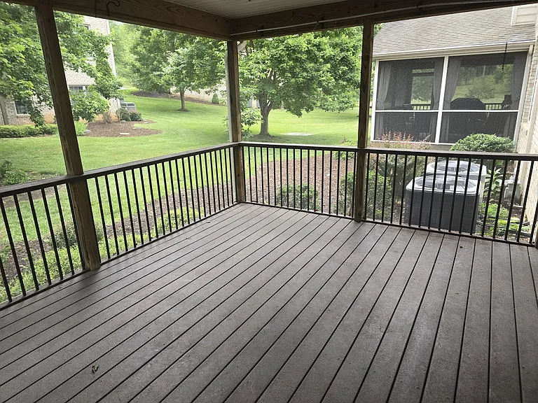 6739 Bay Hill Ct — Photo 22