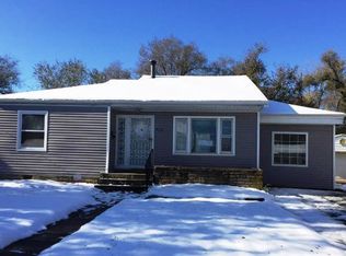 711 Terrace Dr, East Saint Louis, IL 62203