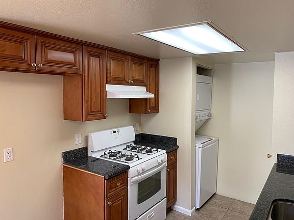 2nd image of 1305 Stanley Ave APT 12
