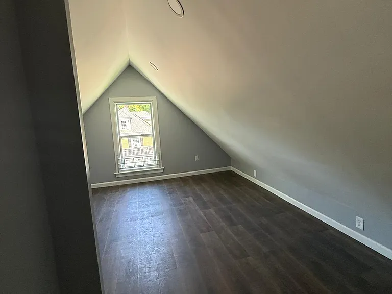 23 E Myrtle St #2 — Photo 6