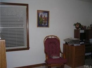 15 Camelia Dr, Smithfield, NC 27577