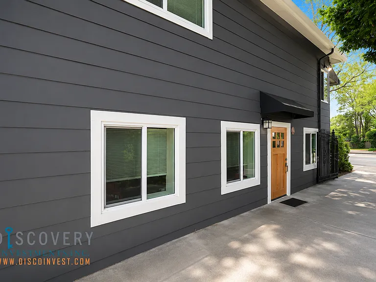 51st St. 366 (Under Warranty) — Photo 2